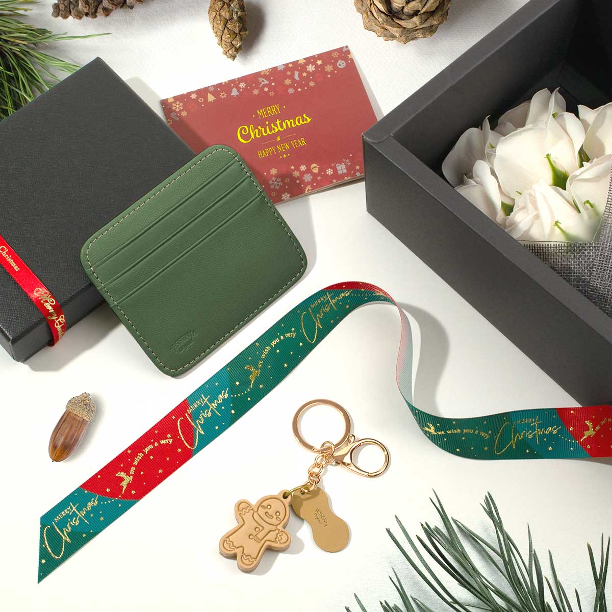 【Personalised Christmas Gift Set】Customized Lambskin Cardholder & Wooden Engraved Keychain
